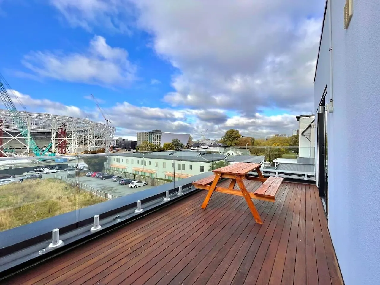 High-Rise Cbd Luxury Apartment Christchurch